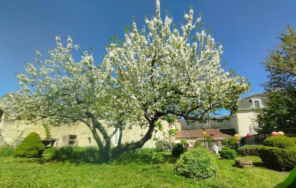 L'Etape De Loudun Hotel Екстериор снимка